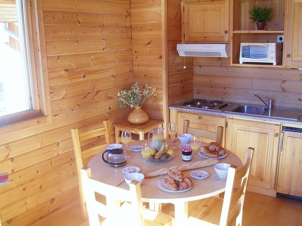 Goelia - Les Chalets Des Marmottes Saint-Jean-d'Arves Room photo